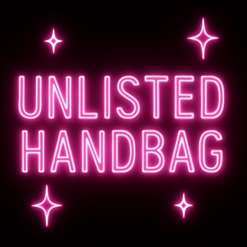 Stylish Unlisted Handbag